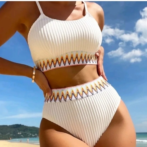 NEW SHEIN Swim bundle of two sets! - Picture 2 of 5